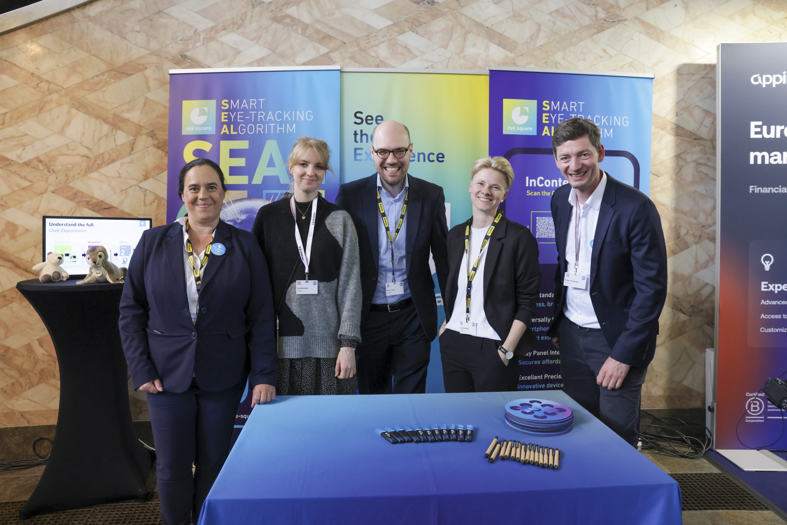 Katharina Müller, Lisa Neumann, Marvin Vogt, Leonie Pfeiffer und Stefan Schönherr