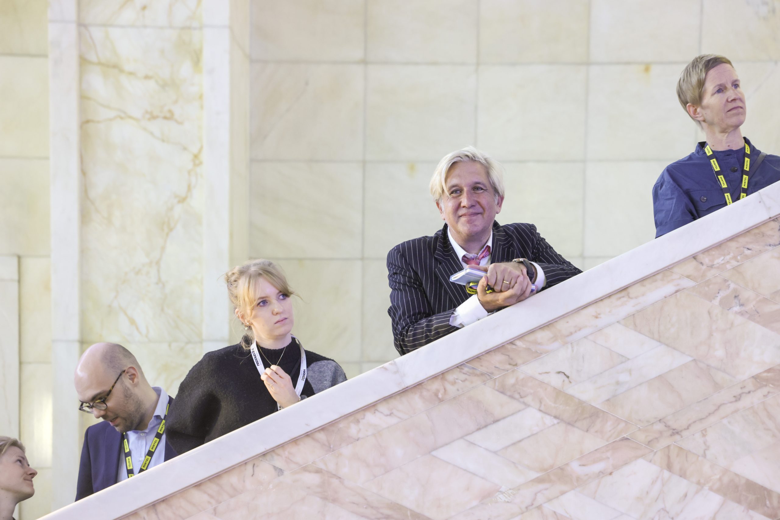 On the steps-Marvin Vogt, Lisa Neumann and Michael Schießl